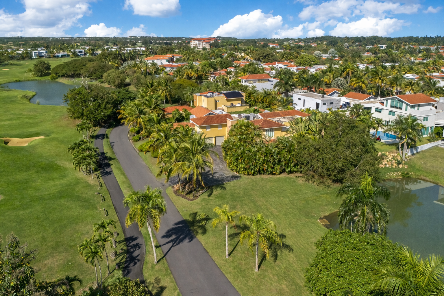 Set within one of Dorado Beach’s most established residential pockets.