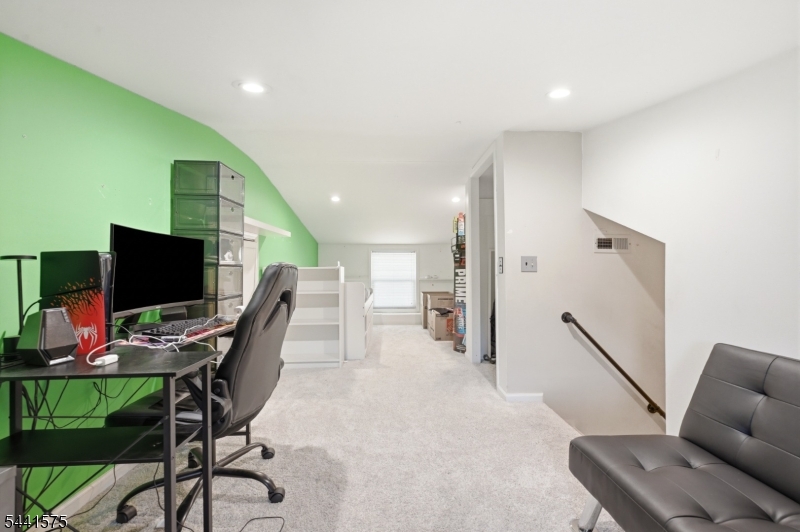 Upstairs BR
