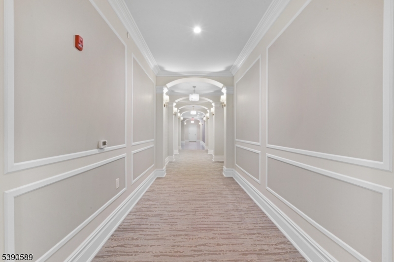 hall to unit 206