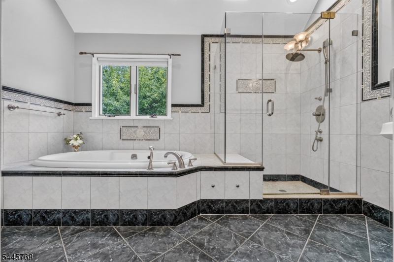 Primary Full Bath