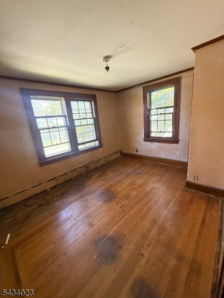 UNIT 1 BEDROOM 1