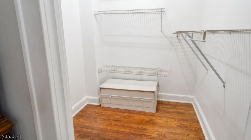 Walk In Closet