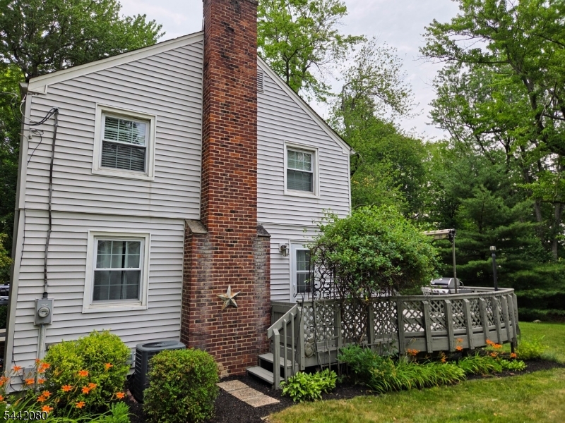 Side of House to Backyard