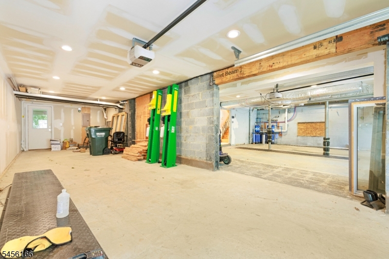 garage 1