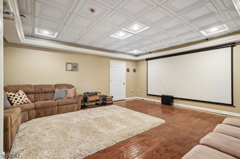 REC ROOM MEDIA BASEMENT