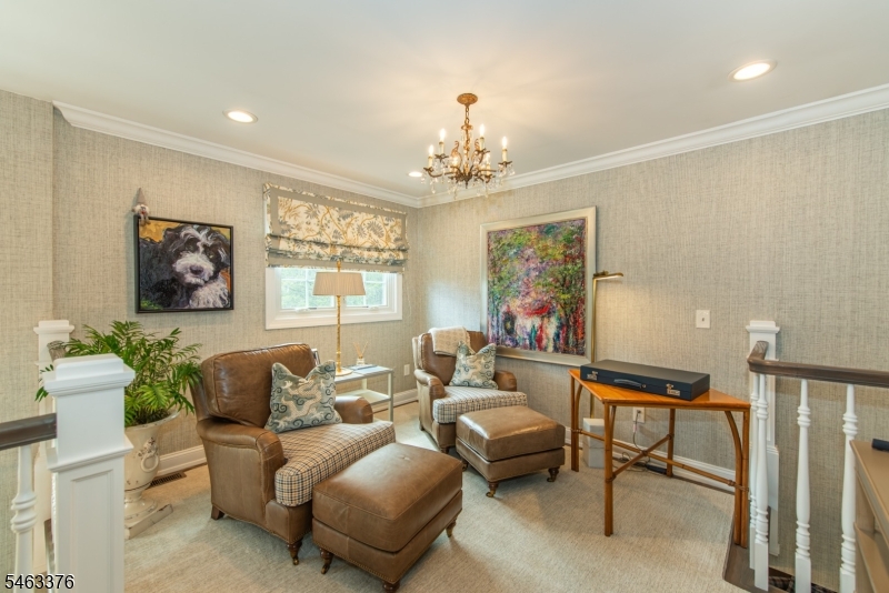 Den/Sitting Room