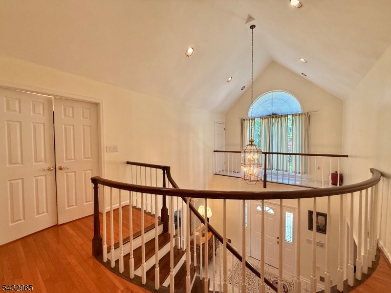 2nd floor to master bedroom