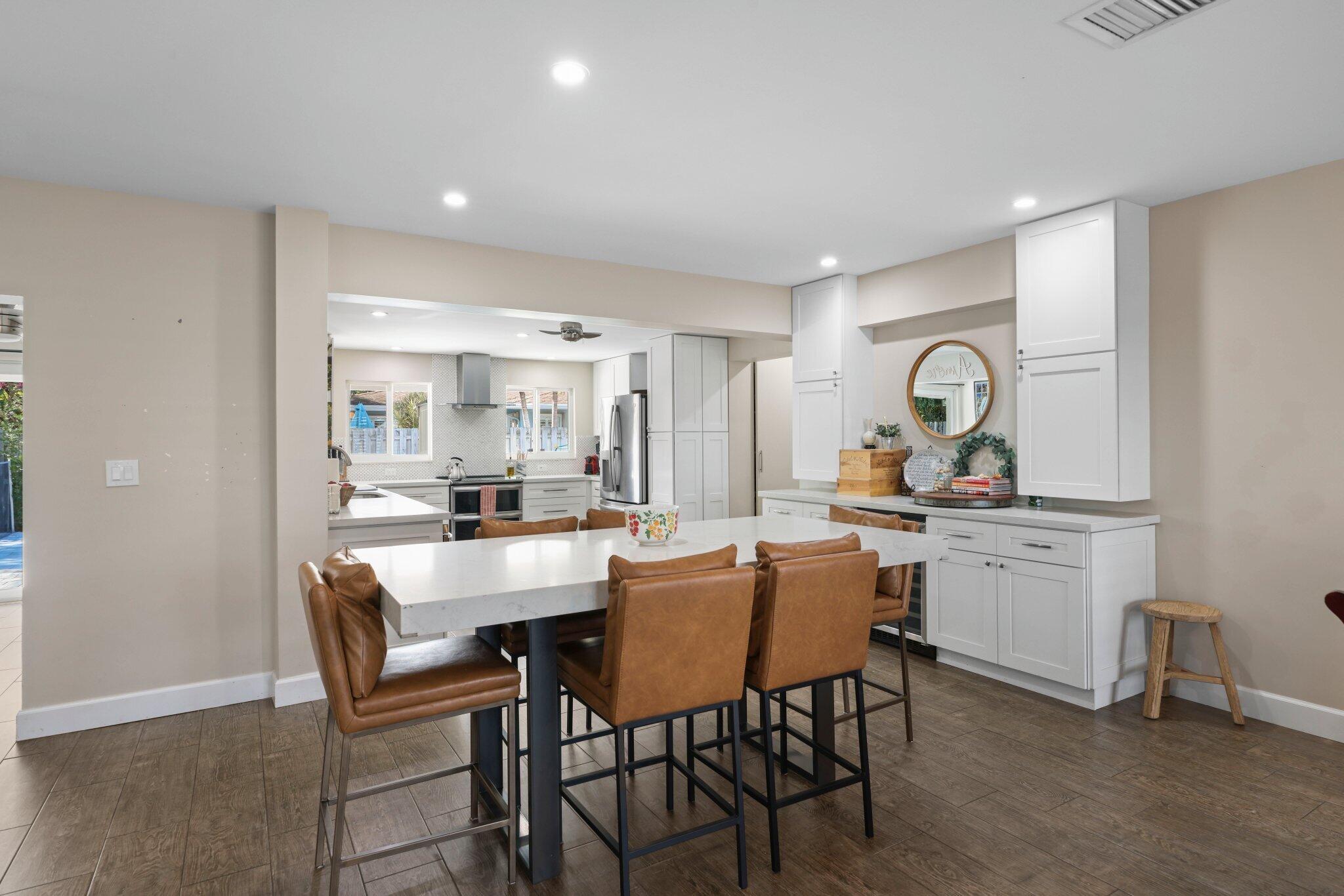 4141 Northeast 22nd Terrace - 16.jpg-SMA