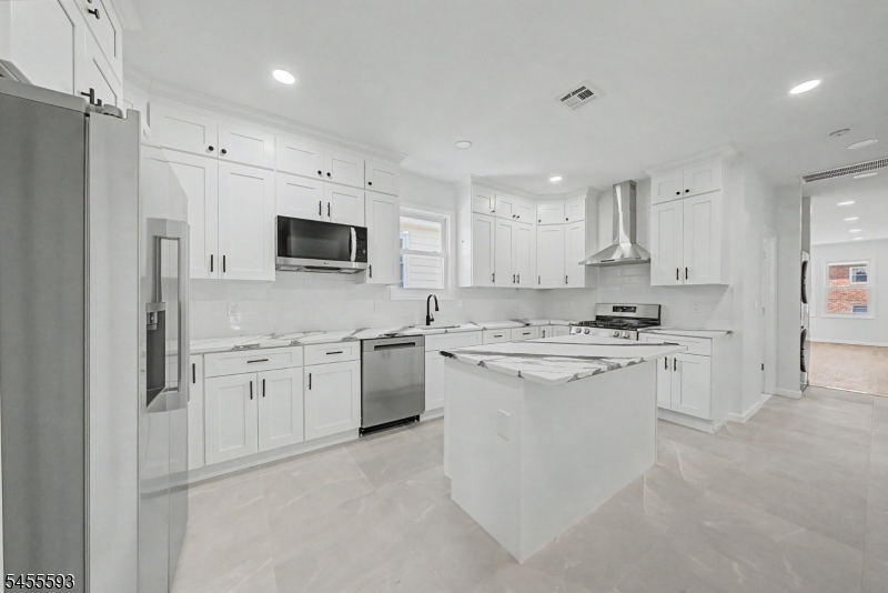 Kitchen Apt 2