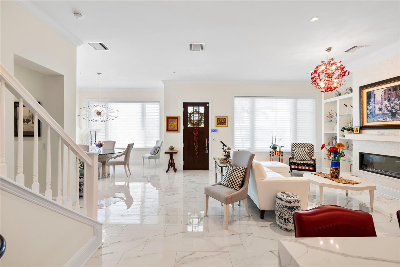 1 Palm Ter Open Floor plan