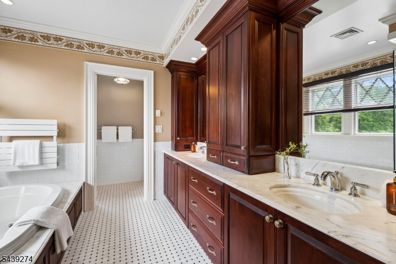 Spa-like Primary Bath