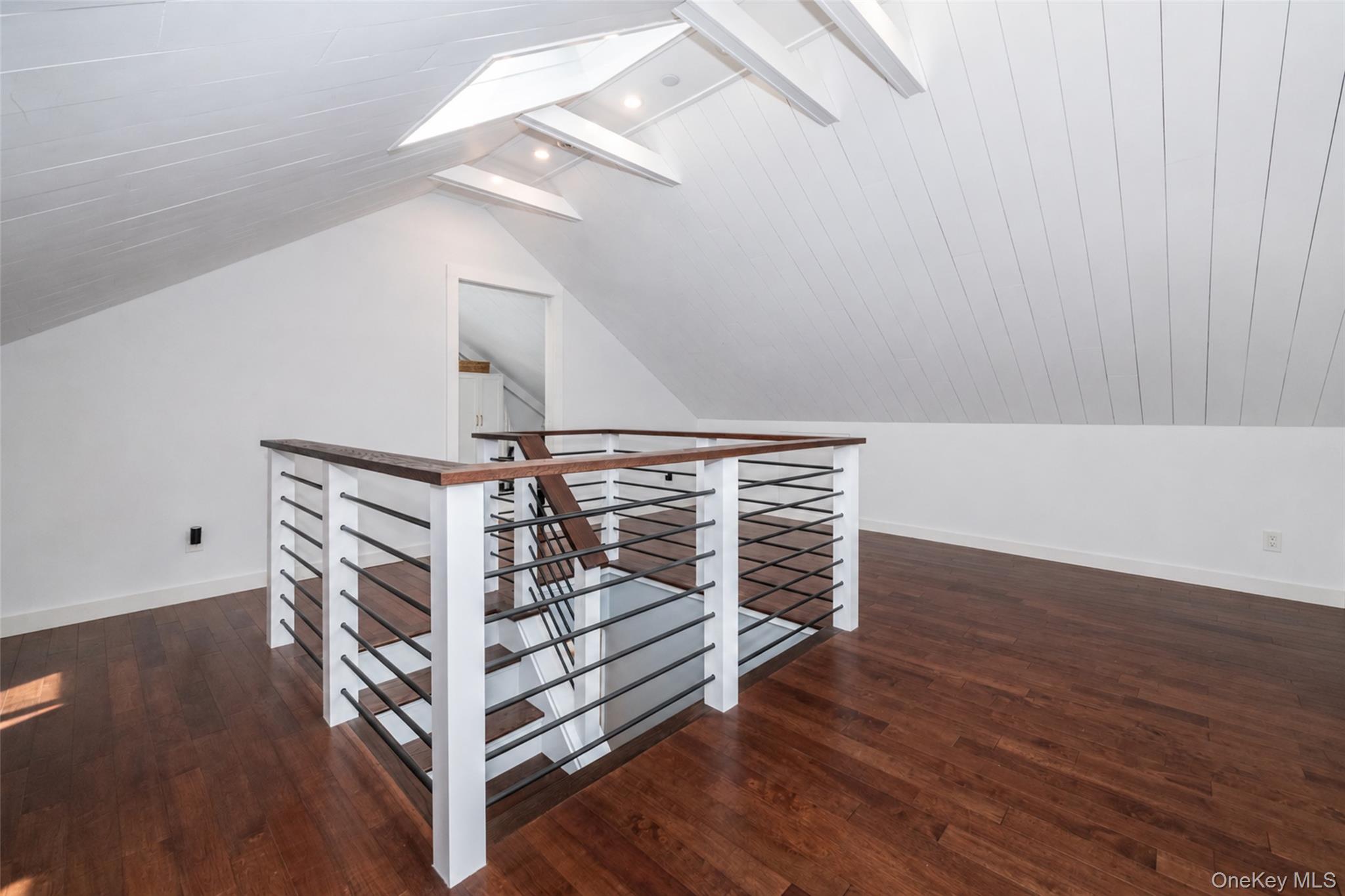 Third floor space
