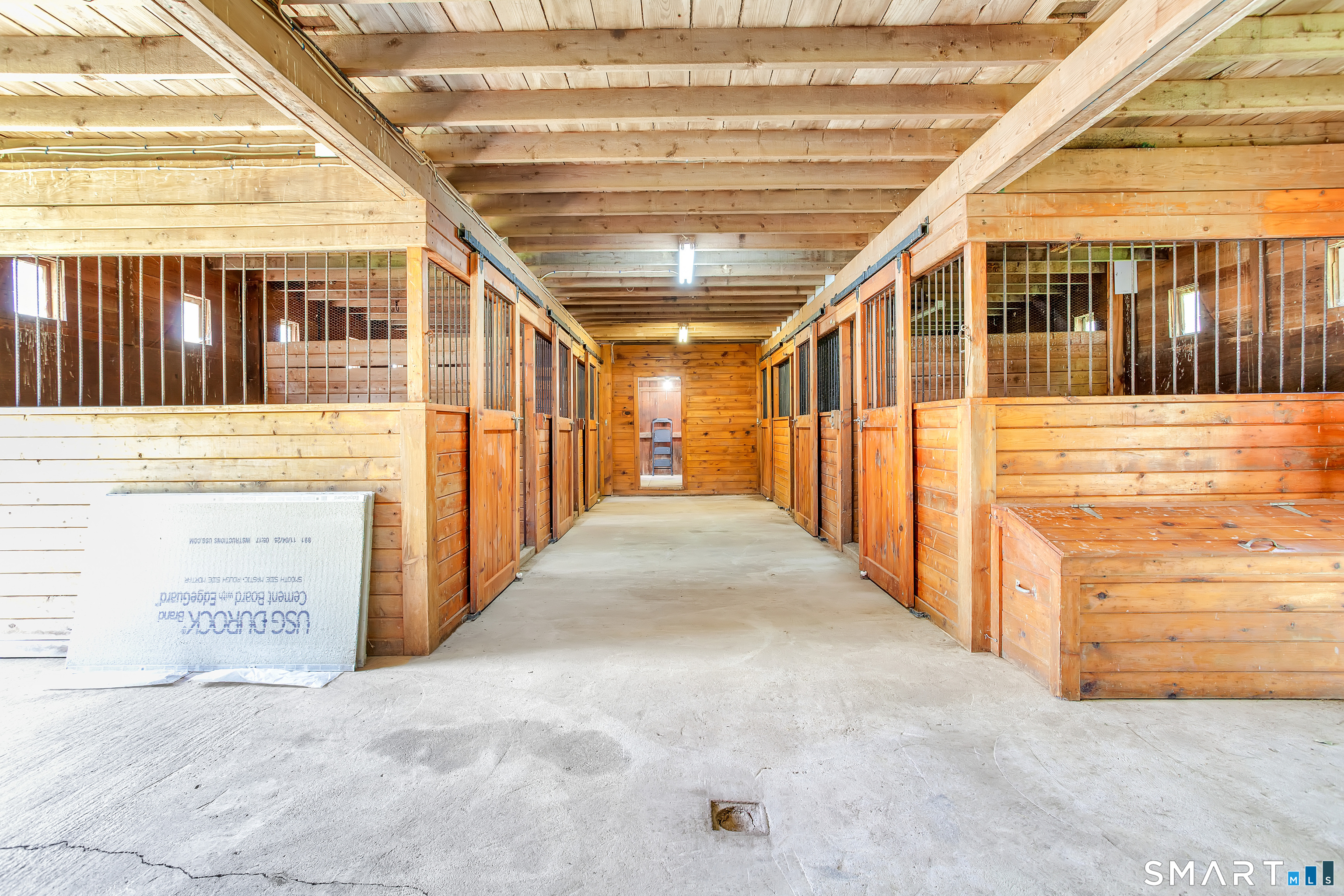 Barn