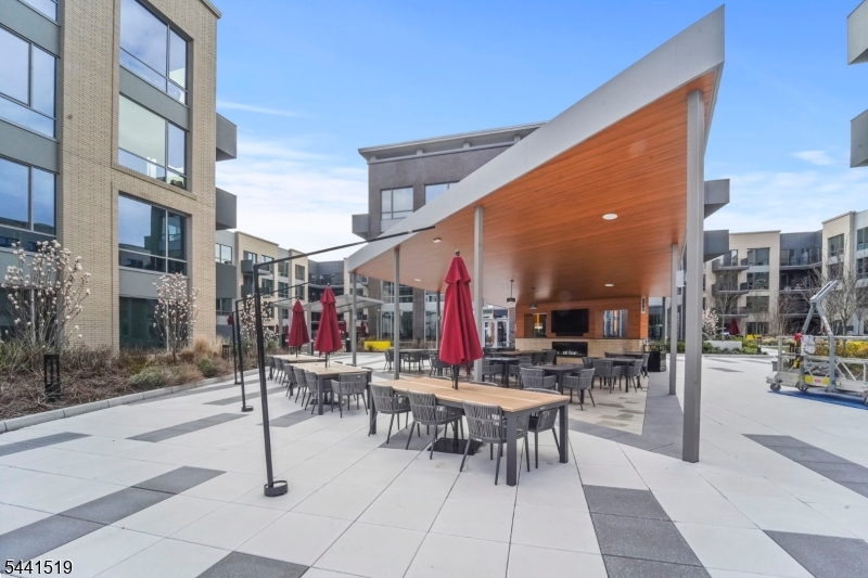 Outdoor Kitchen at Sol