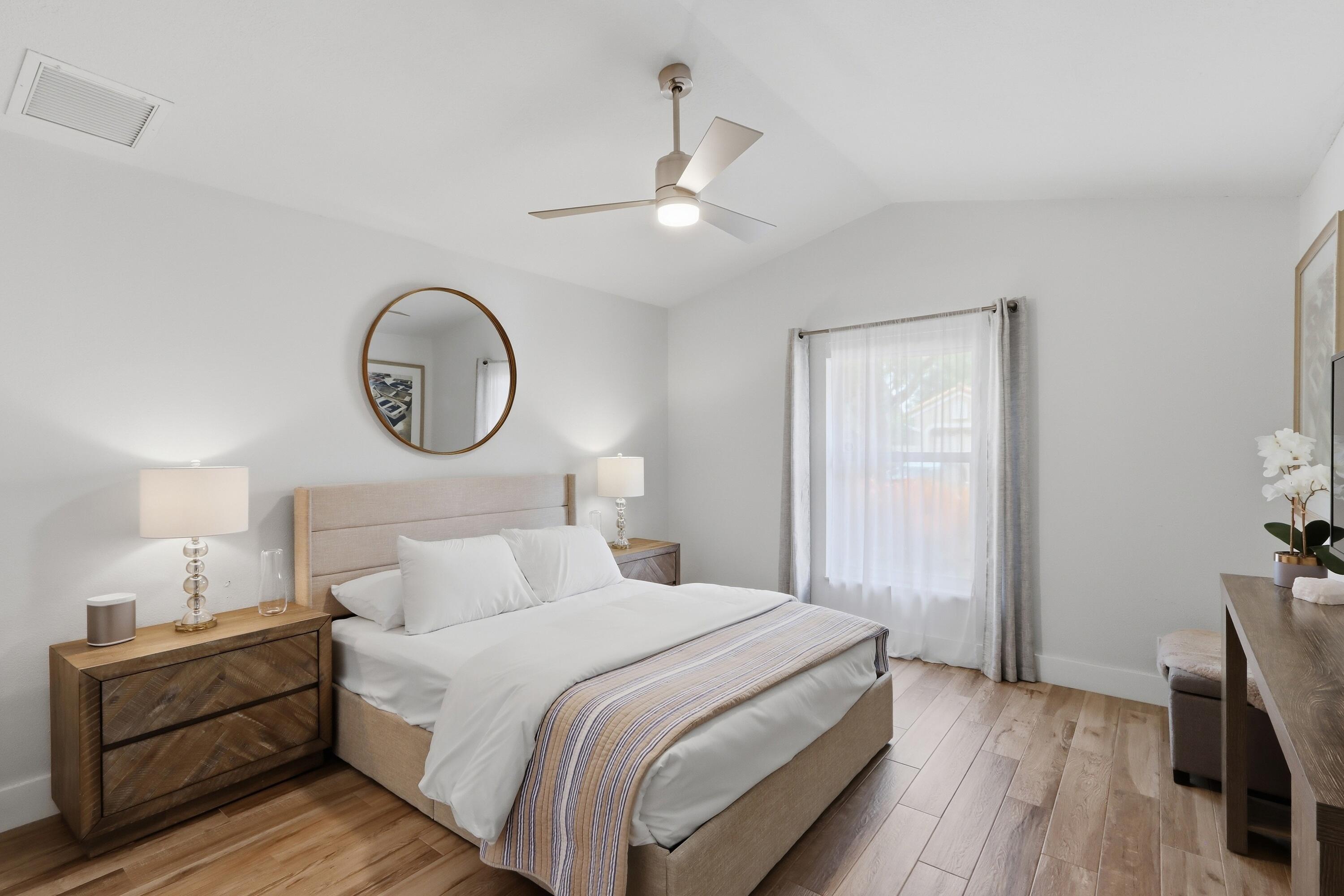 Private Guest Suite in front section of the Villa