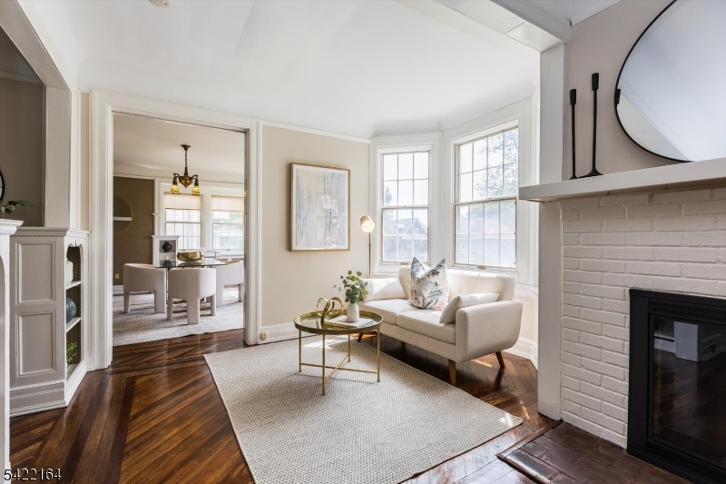 Sitting Room to Dining Room