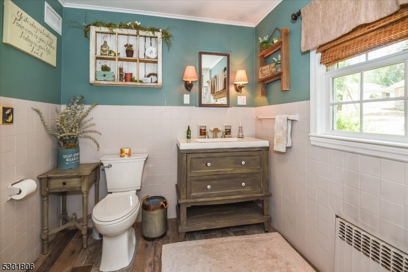 First floor Bathroom