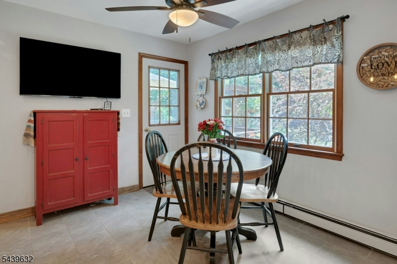 KITCHEN-ANOTHER VIEW