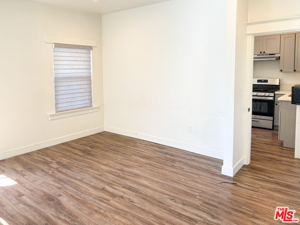 1BD Room
