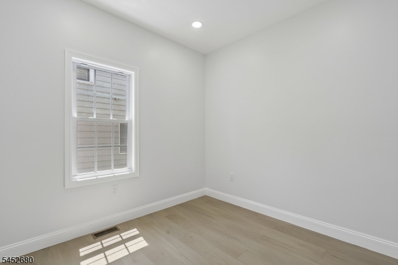 Bedroom 1 / Office