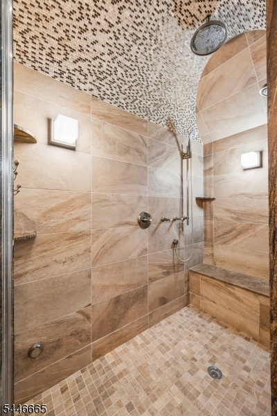 Custom Spa Shower