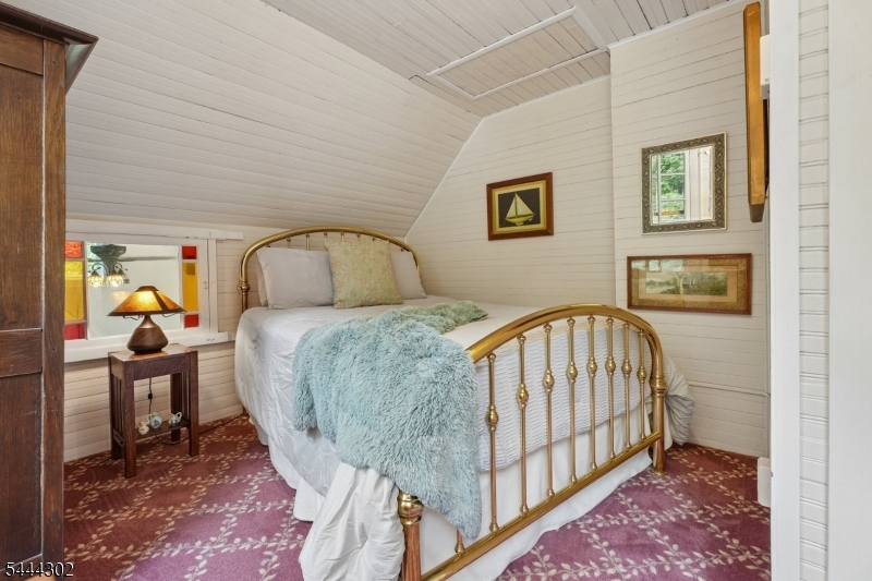 Bedroom #1