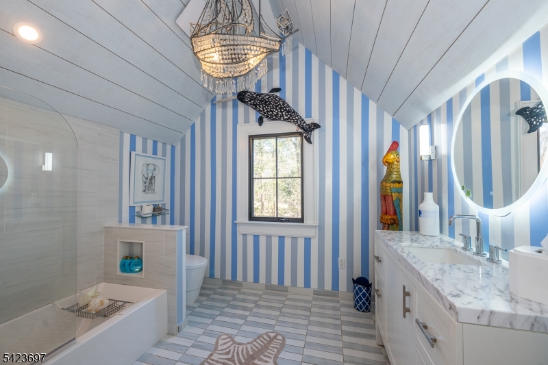 Bedroom 2 En-suite Bathroom