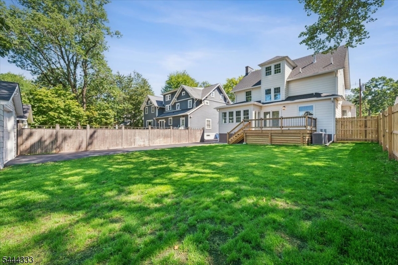 Fenced Yard