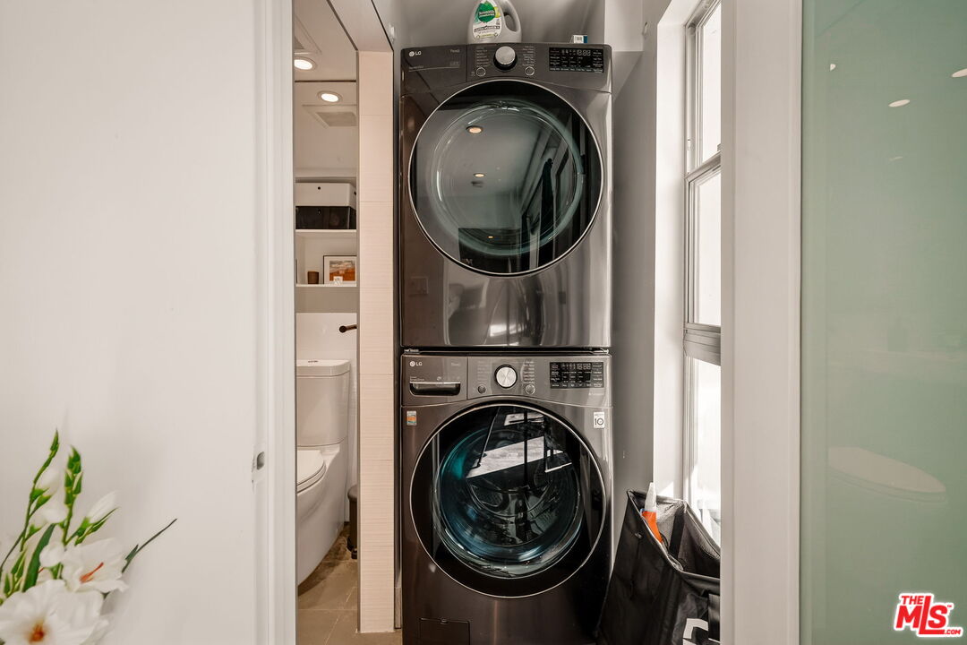 Connected Guest House with Sep