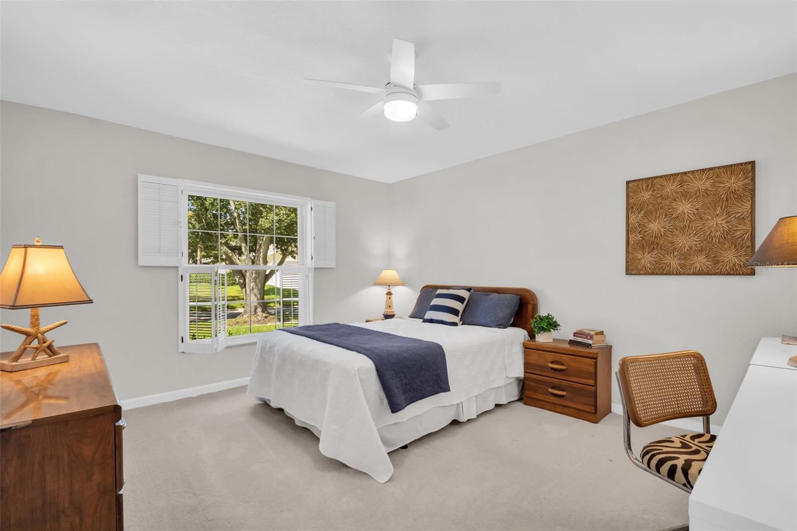 Large 2nd bedroom with endless possibilities and features a large walk-in closet~