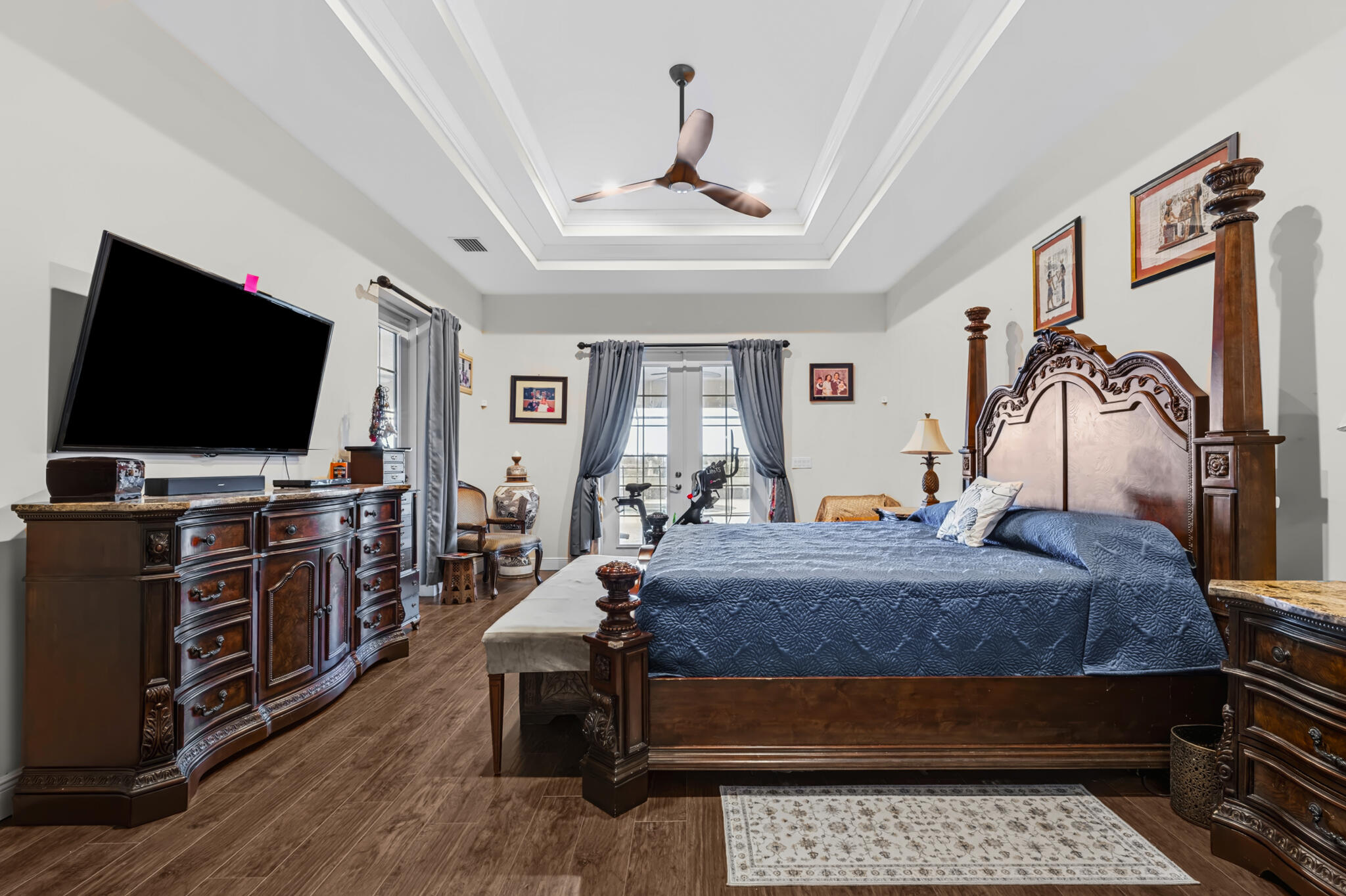 Primary Suite with Sitting Room