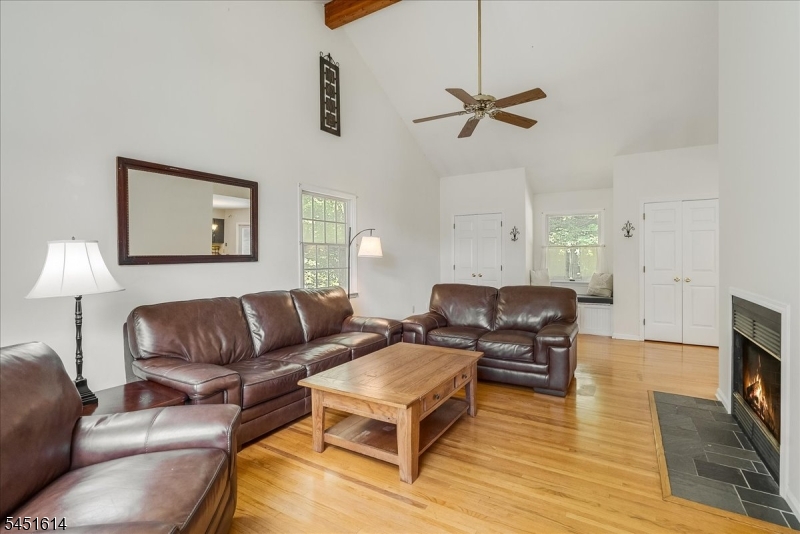 Great room2