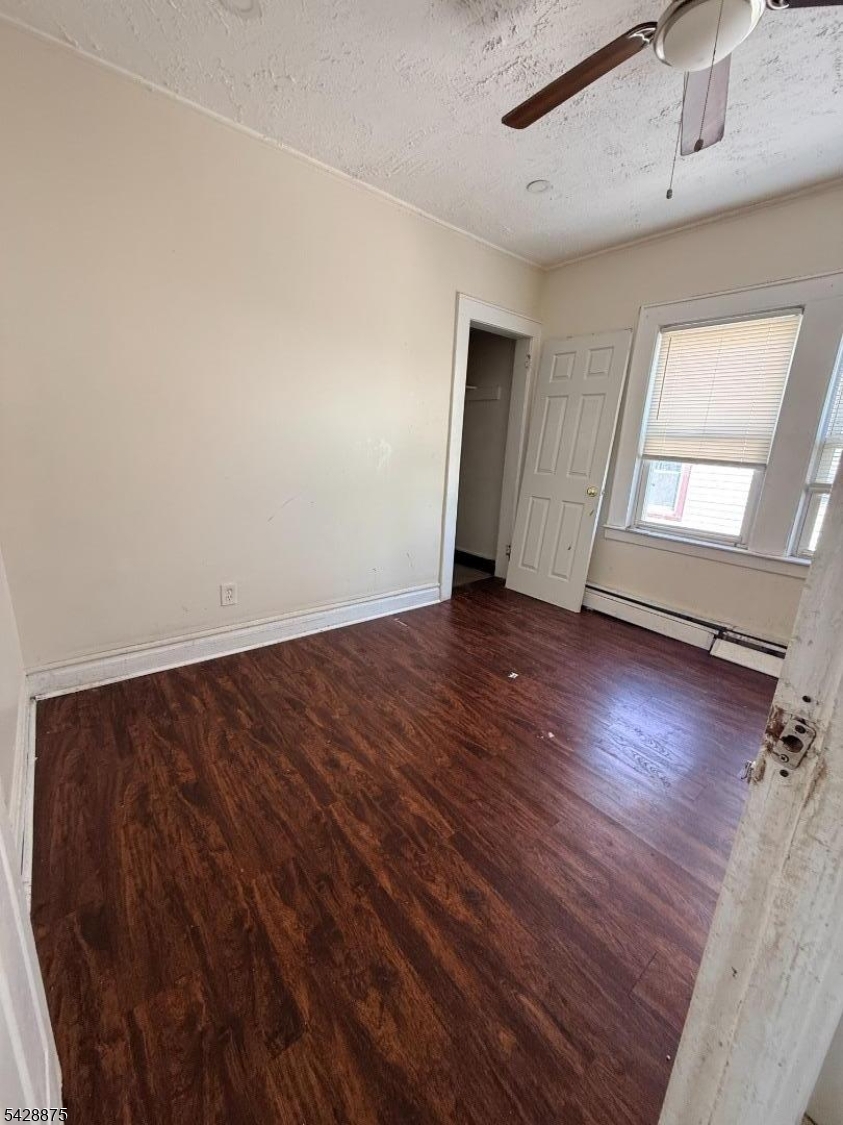 Bedroom 1 - Floor 3