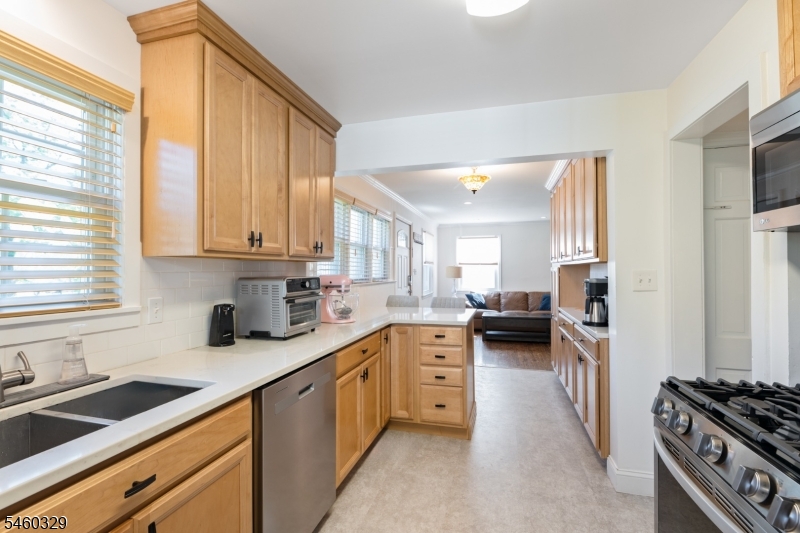 Kitchen Alt View