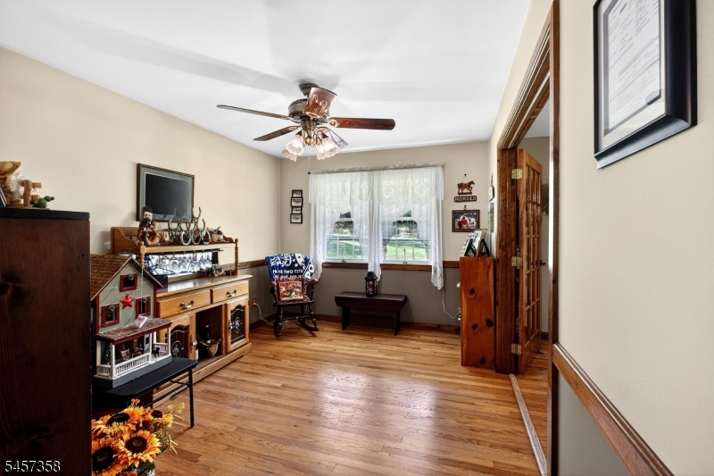 Bonus room