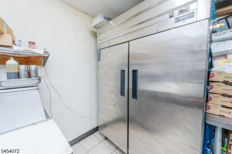 Refrigeration Unit