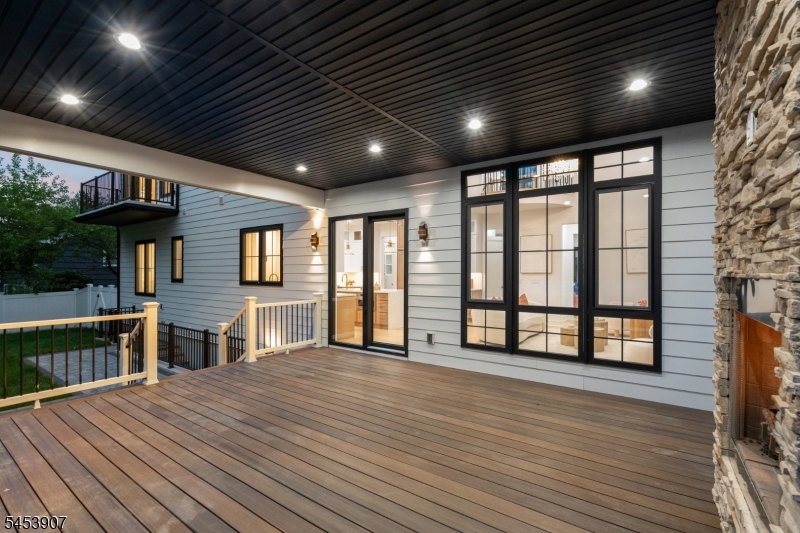 Large Entertaining Space
