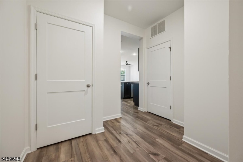 Hall / Closet / Utilities Room