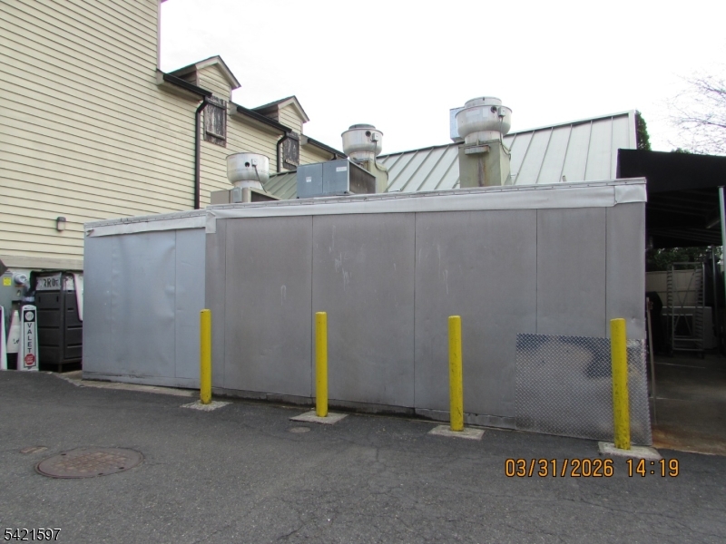 REAR & KEG COOLER