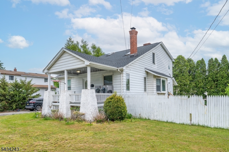 Front house picture