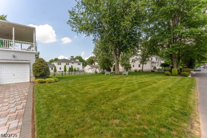 Picture of Listing