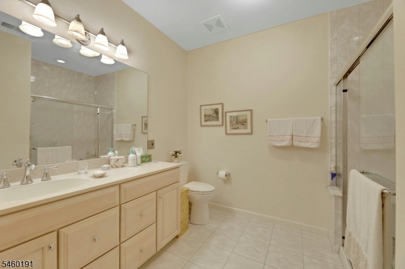 Main Bathroom with Shower