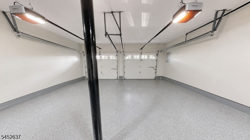 2 Car Garage