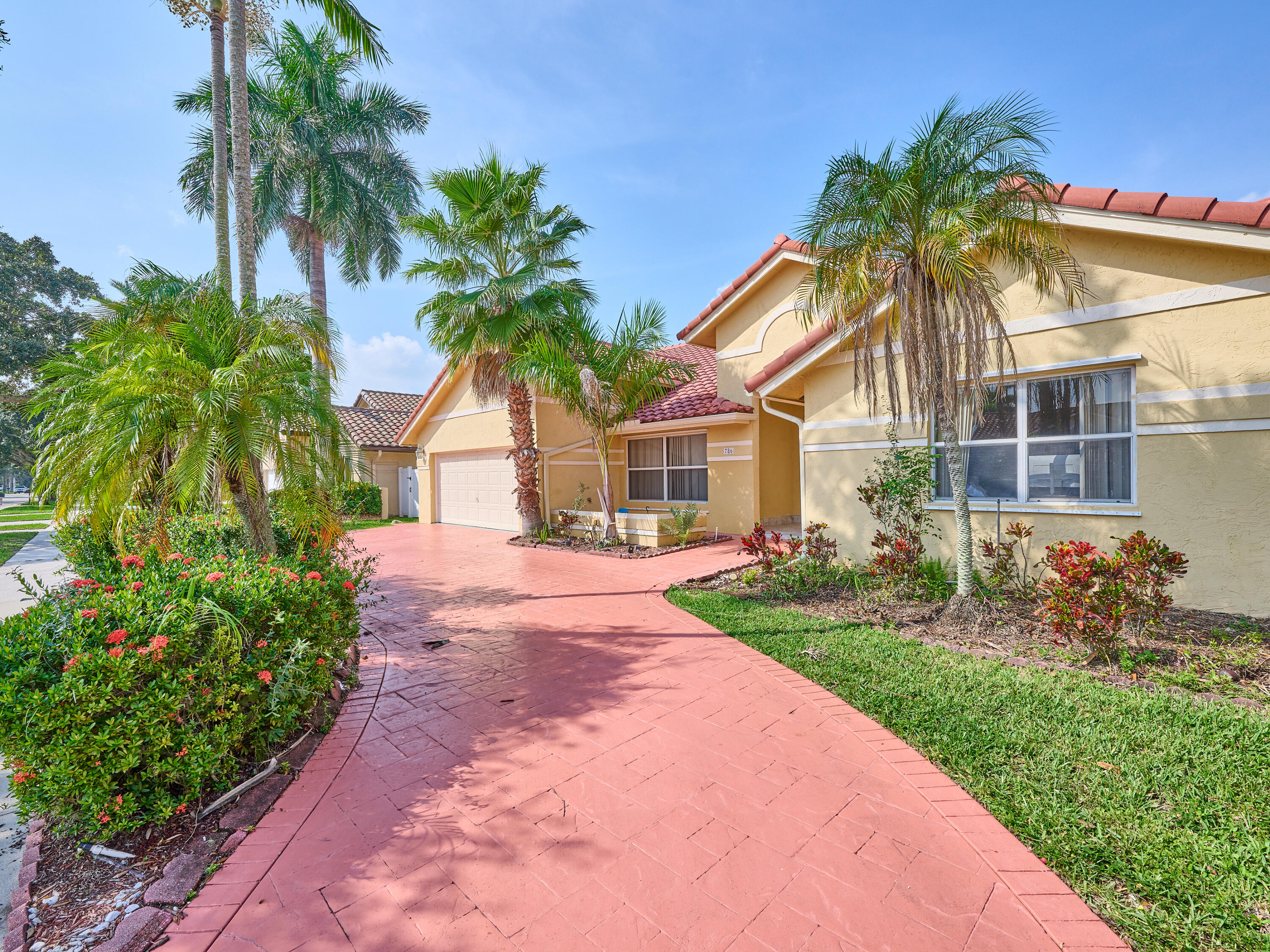 Front View of Home. Circular Driveway
