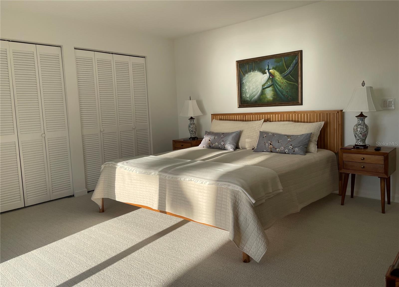 Gulf-side king bedroom