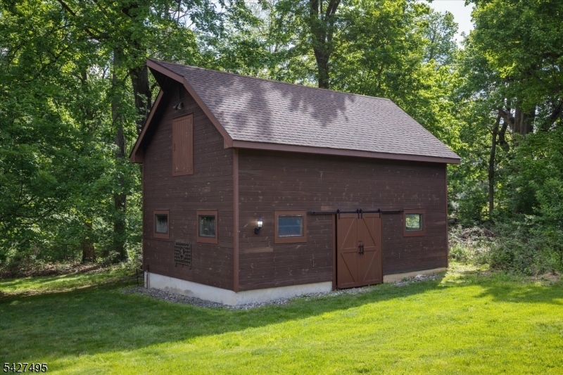 Barn