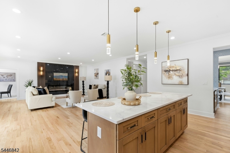 Kitchen- family room