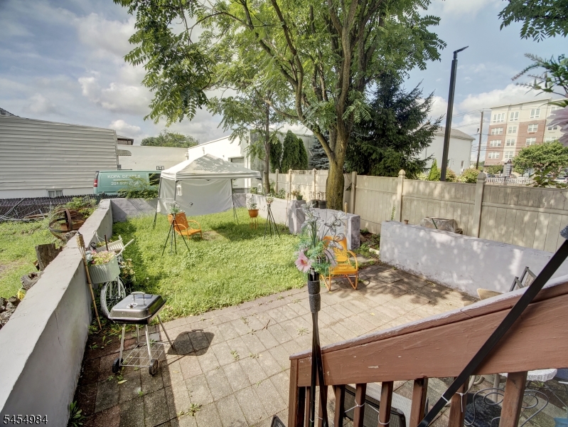 14 Backyard Alternate