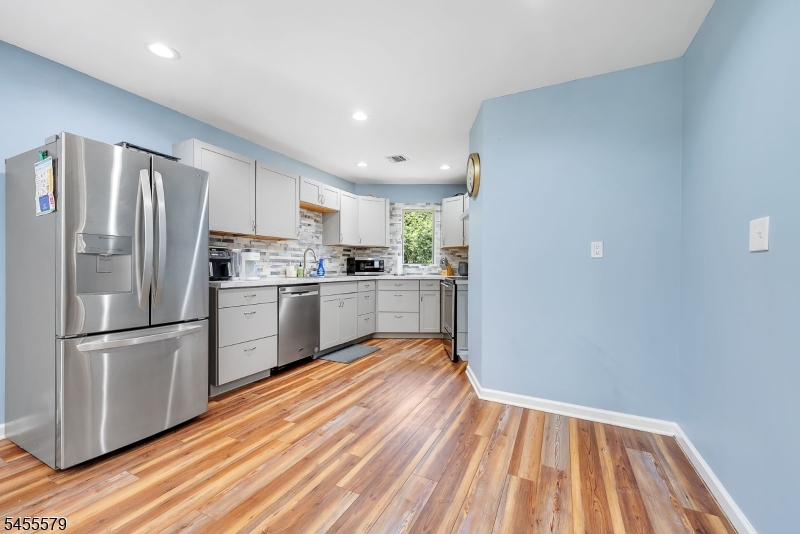 Kitchen back house
