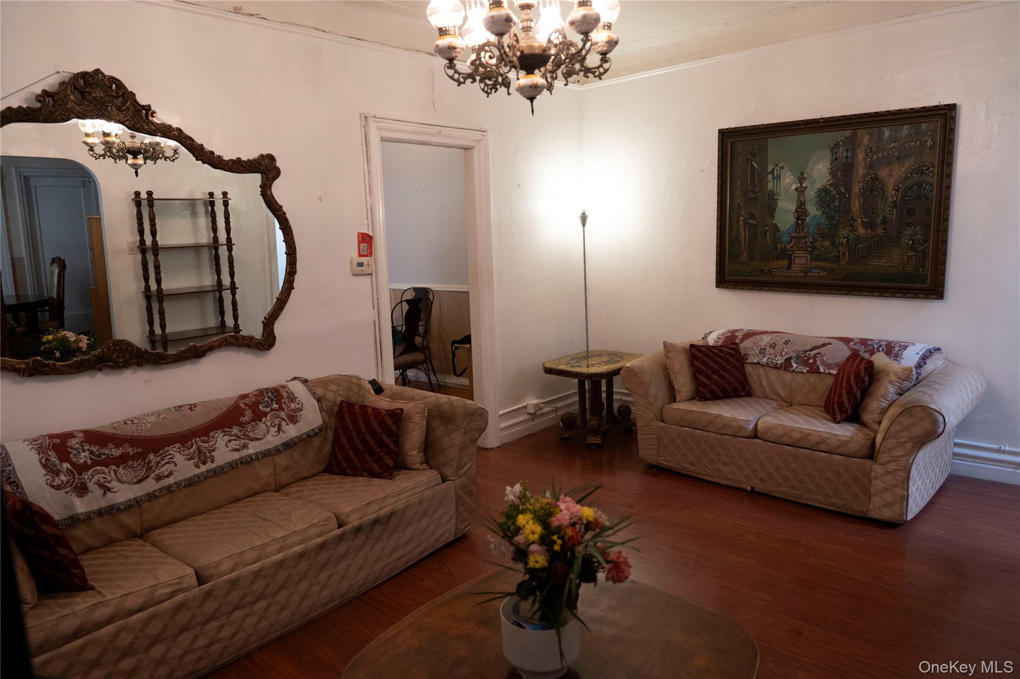 2nd floor living room